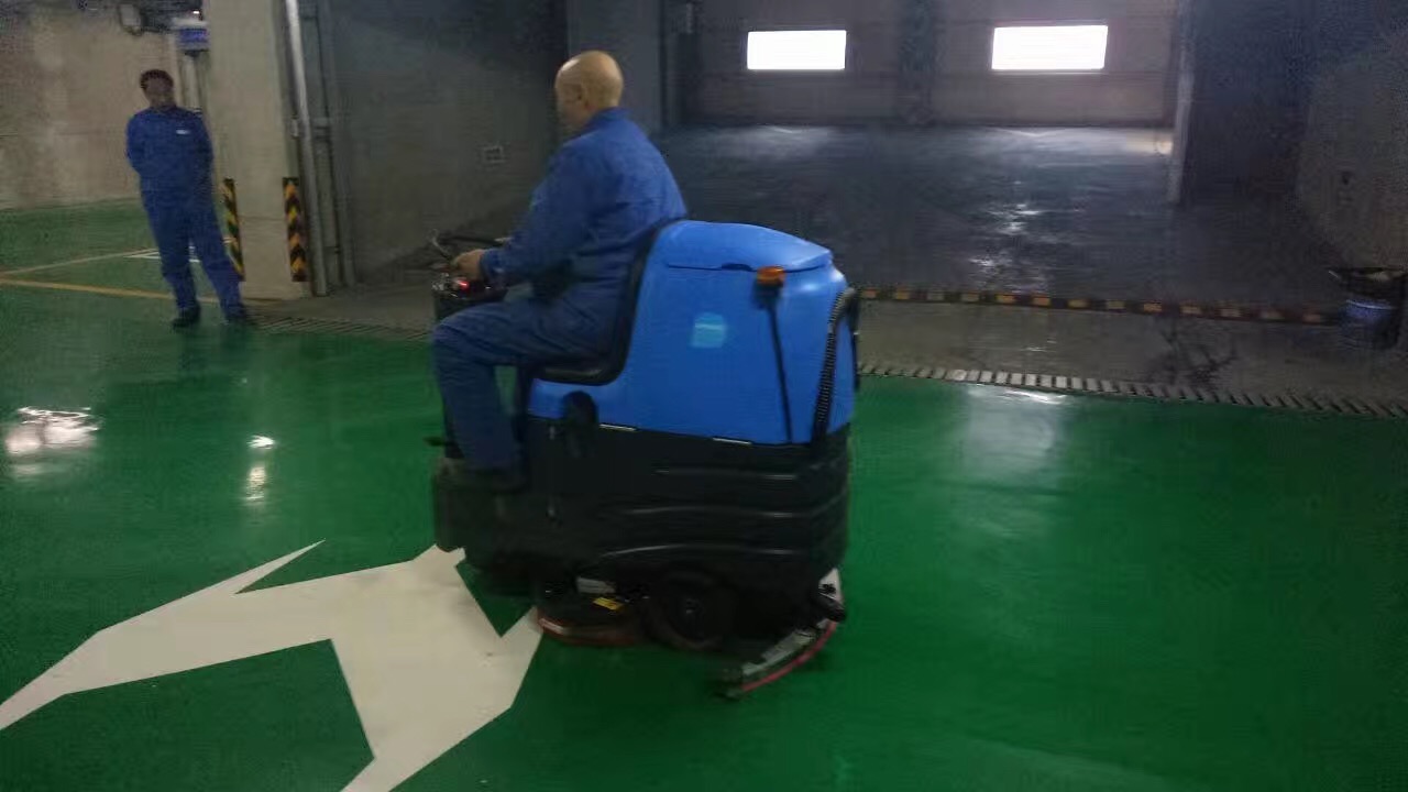 醫院用容恩全自動洗地機做保潔怎么樣？