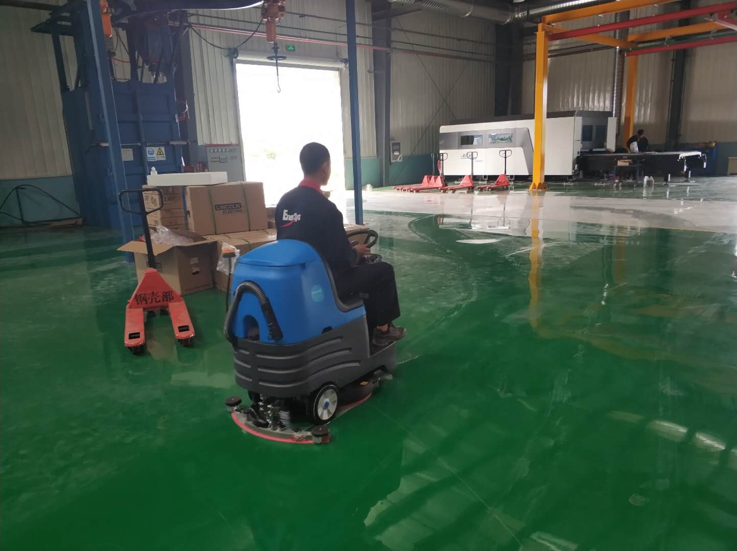 如今物業已經離不開洗地機了