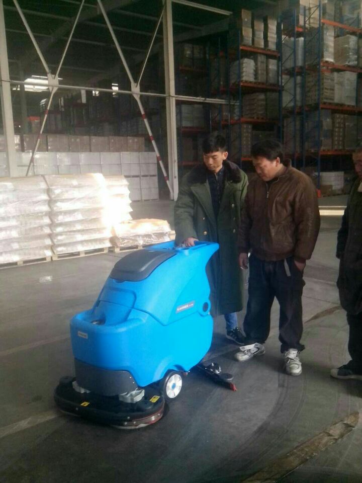 洗地機每天怎么檢查才不容易壞？