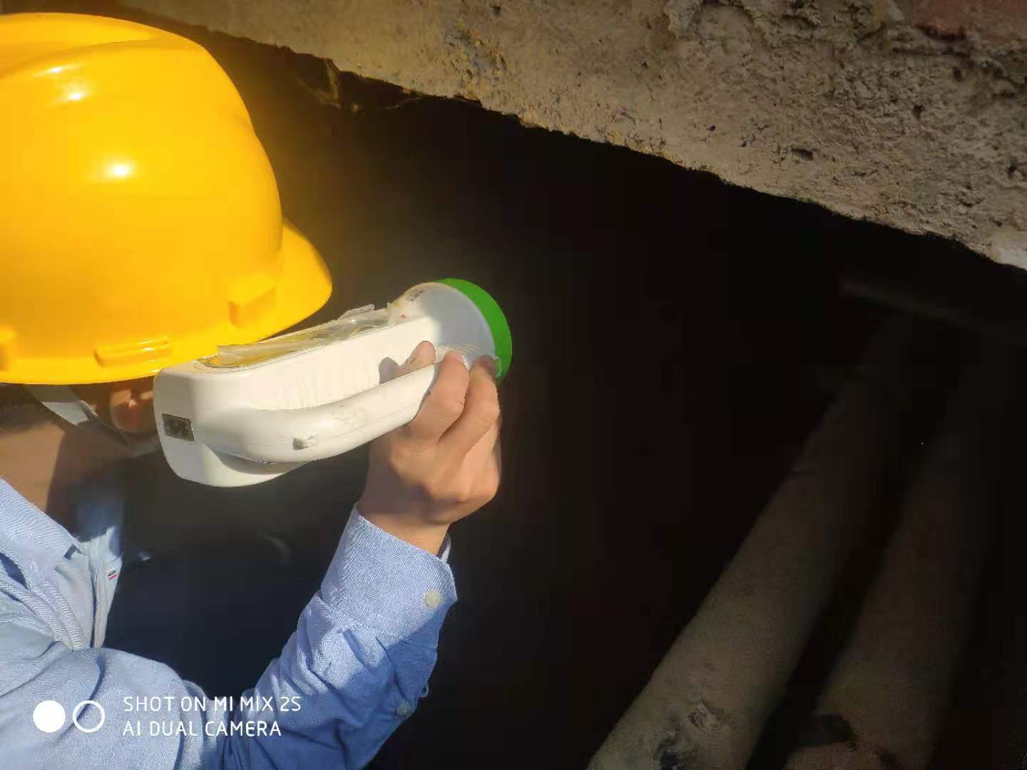 【水發(fā)能源】繃緊防汛弦，筑牢安全堤——中穆電站開展防汛專項檢查2.jpg